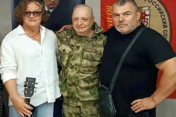 ����� ����� ����� � ���������: � ������� ����� ���������� ��������� �������� �������, ����� ������� � ������� ����� - ���������