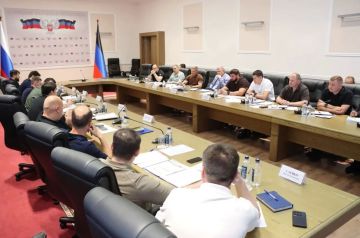 Минстрой и Минэнерго РФ провели в ДНР совещание по подготовке к зиме