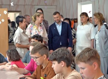 Денис Пушилин отметил востребованность центра социализации «Импульс» среди детей и подростков
