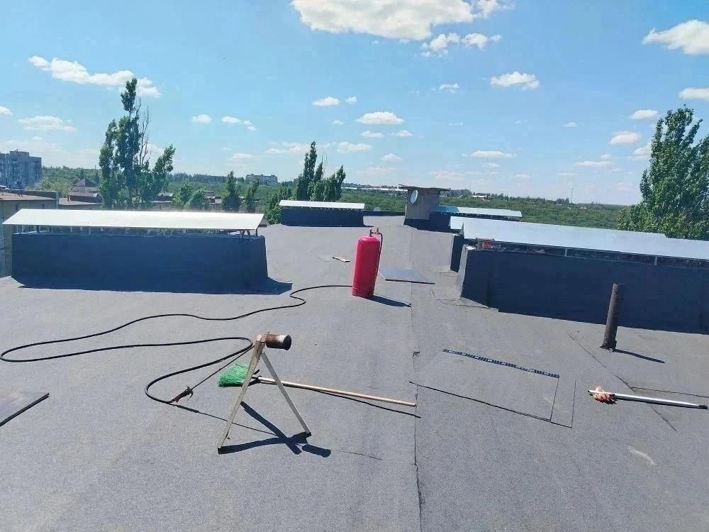В Ясиноватой при поддержке региона-шефа продолжается восстановление жилых домов
