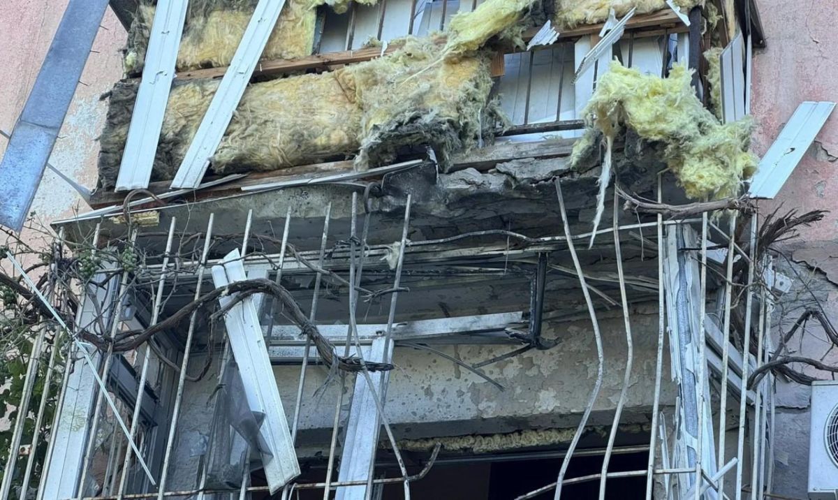Иван Приходько: В центре Горловки повреждена квартира в результате прямого попадания дрона украинских террористов