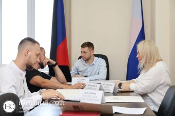 Владислав Подкова: Поддержка молодых специалистов и развитие добровольчества стали основными темами работы Комитета Народного Совета по молодёжной политике и патриотическому воспитанию