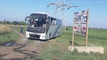 Не менее 8 человек пострадали при атаке ВСУ на автобус в ДНР