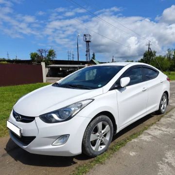 1 350 т.p. Hyundai Elantra, 2013 г.в