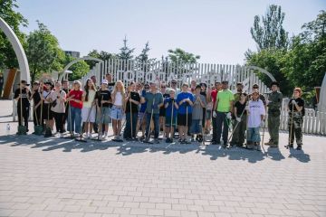 Антон Кольцов: Продолжаем добрую традицию: делаем любимые места отдыха горожан уютнее и чище