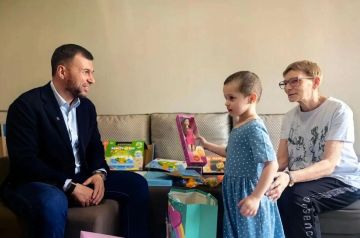 Пушилин навестил спасенную семью из Родинского
