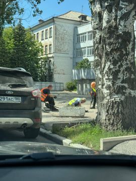 ������� ������ ����� � ������ ������� ������� � �������������, ����������� ��������� �������