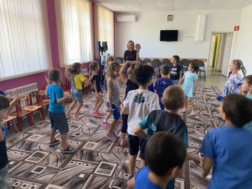 Сотрудники Госавтоинспекции посетили детский сад в Мангуше