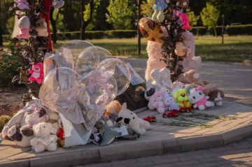 «Враг-террорист в очередной раз показал свое истинное лицо»: В ДНР почтили память погибших при атаке ВСУ под Геленджиком