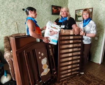 Женский клуб «Женское кредо» в рамках партийного проекта «Женское движение Единой России» продолжает помогать тем, кто в этом особенно нуждается