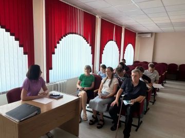 В администрации Ясиноватского муниципального округа состоялось заседание межведомственной комиссии по оказанию содействия ветеранам боевых действий и членам их семей