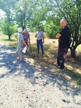 Начальник Марьяновского территориального отдела Николай Пефтиев провел рабочую встречу с жителями села Менчугово