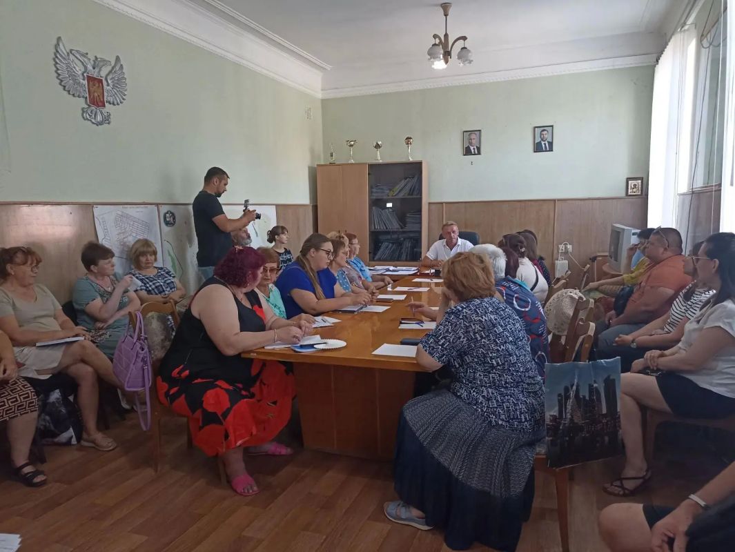 Встреча с активом города: Андрей Чирва обсудил актуальные вопросы с жителями Комсомольского
