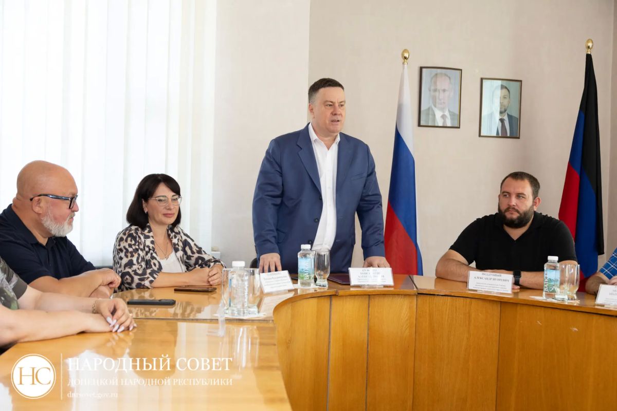 Константин Кузьмин: На передовой общения с нашими людьми