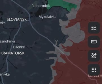 Армия России приблизилась к Краматорску на 7,7 км, а к Славянску — на 12 км, заявил украинский эксперт Константин Машовец
