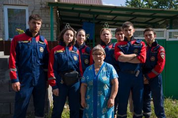 Одна гуманитарная миссия: 6 регионов и 16 адресов