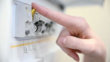 Горловка и часть Донецка обесточены: что случилось