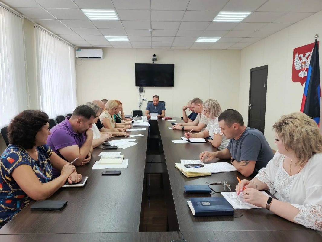 Константин Зинченко: Провел заседание штаба по вопросам здравоохранения