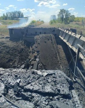 Выведен из строя третий мост в Славянске через реку Казенный Торец