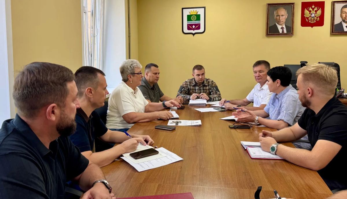 Глава округа Алексей Черкашин провел оперативное совещание по актуальным вопросам округа