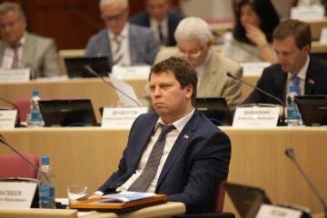 Суд в Самаре снял коммуниста Михаила Матвеева с выборов в Госдуму
