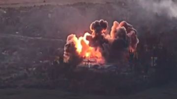Четыре фугасные авиабомбы разгромили вражеский пункт управления беспилотниками