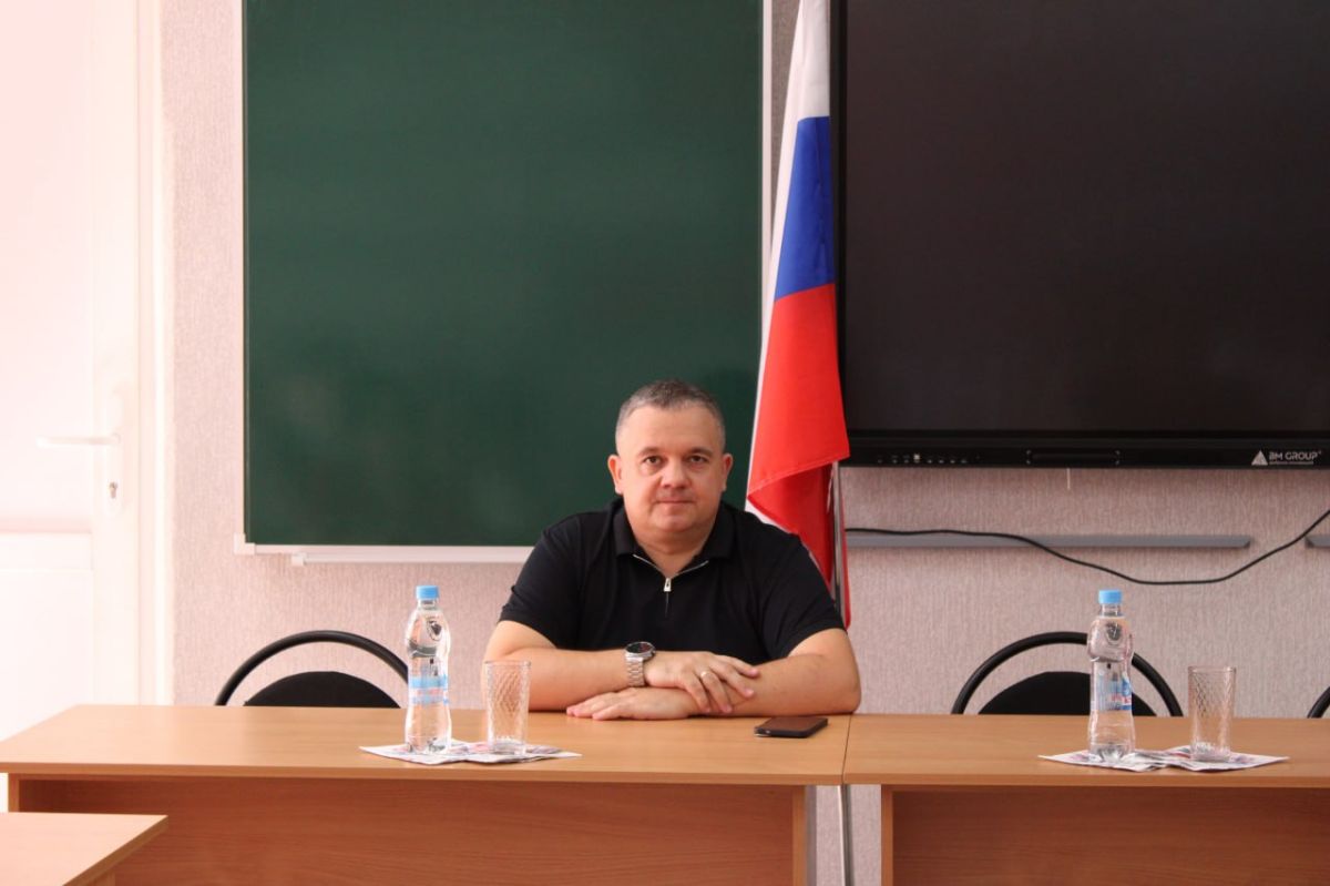 Иван Приходько: Состоялась встреча руководства администрации городского округа Горловка с трудовым коллективом