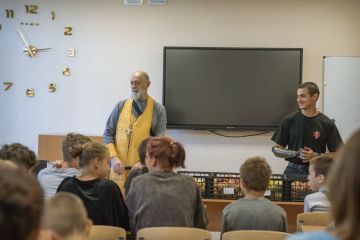 � ���� � ���������� �����: ������������� �������������� ������� ������� ���������� � ����� ������