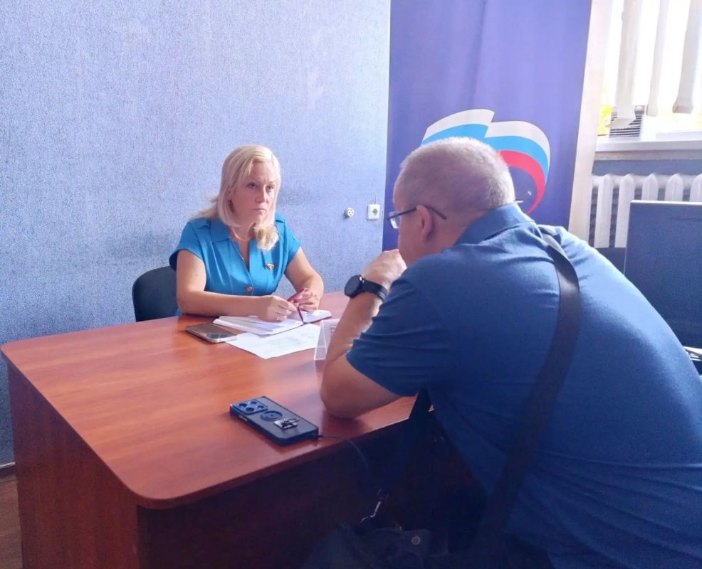 Наталья Бегуненко: Сегодня, 21 августа, руководитель Управы Петровского внутригородского района Администрации городского округа Донецк Наталья Ивановна Бегуненко провела прием граждан в общественной приёмной Петровского...