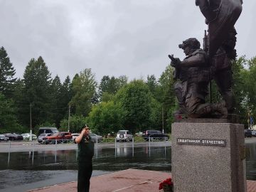 Военные следователи СК России приняли участие в торжествах по случаю Дня офицера России
