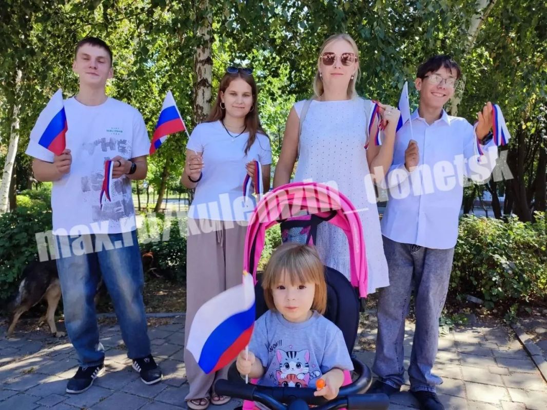 Алексей Кулемзин: «Наше единство — в одном флаге