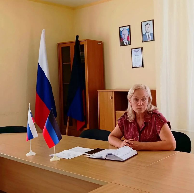 Наталья Бегуненко: В понедельник, 24 августа, руководитель Управы Петровского внутригородского района Администрации городского округа Донецк Наталья Ивановна Бегуненко провела еженедельный прием граждан