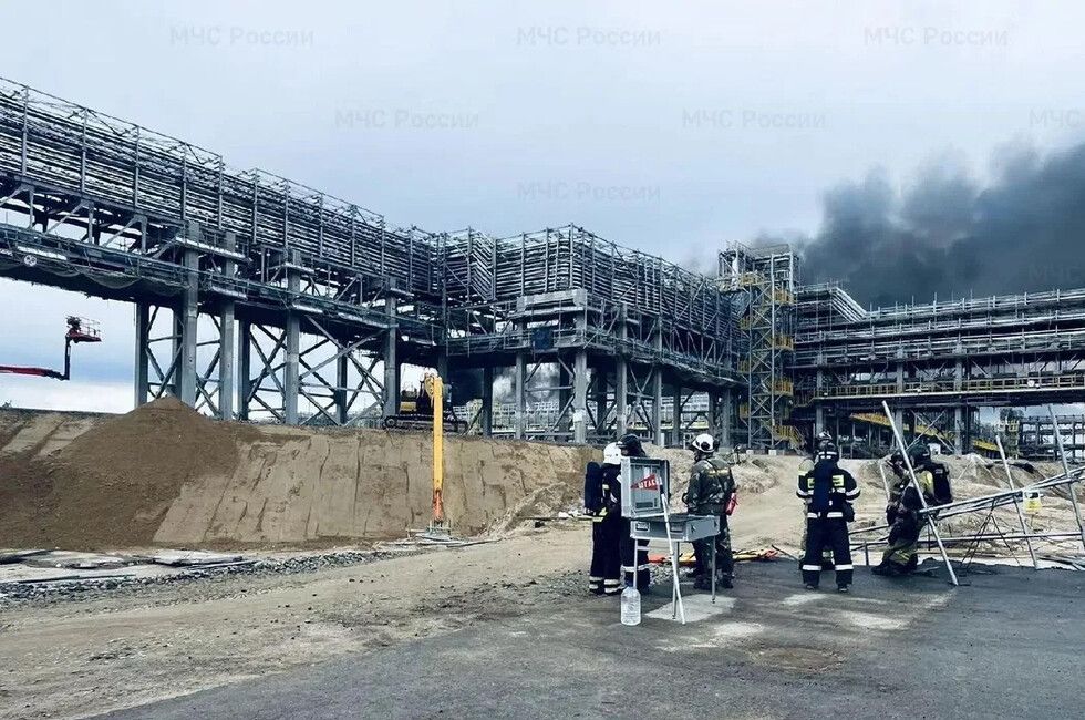 При пожаре на Амурском ГХК погиб китаец, более 130 человек ранены
