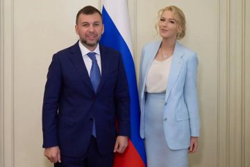 Яна Лантратова: Провела рабочую встречу с Главой ДНР Денисом Пушилиным