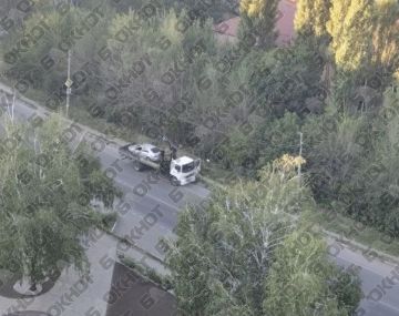 На Зеленом в Макеевке эвакуировали брошенный после ДТП автомобиль