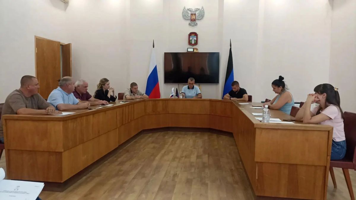 27.08.2026 года состоялось внеочередное заседание Тельмановского муниципального совета