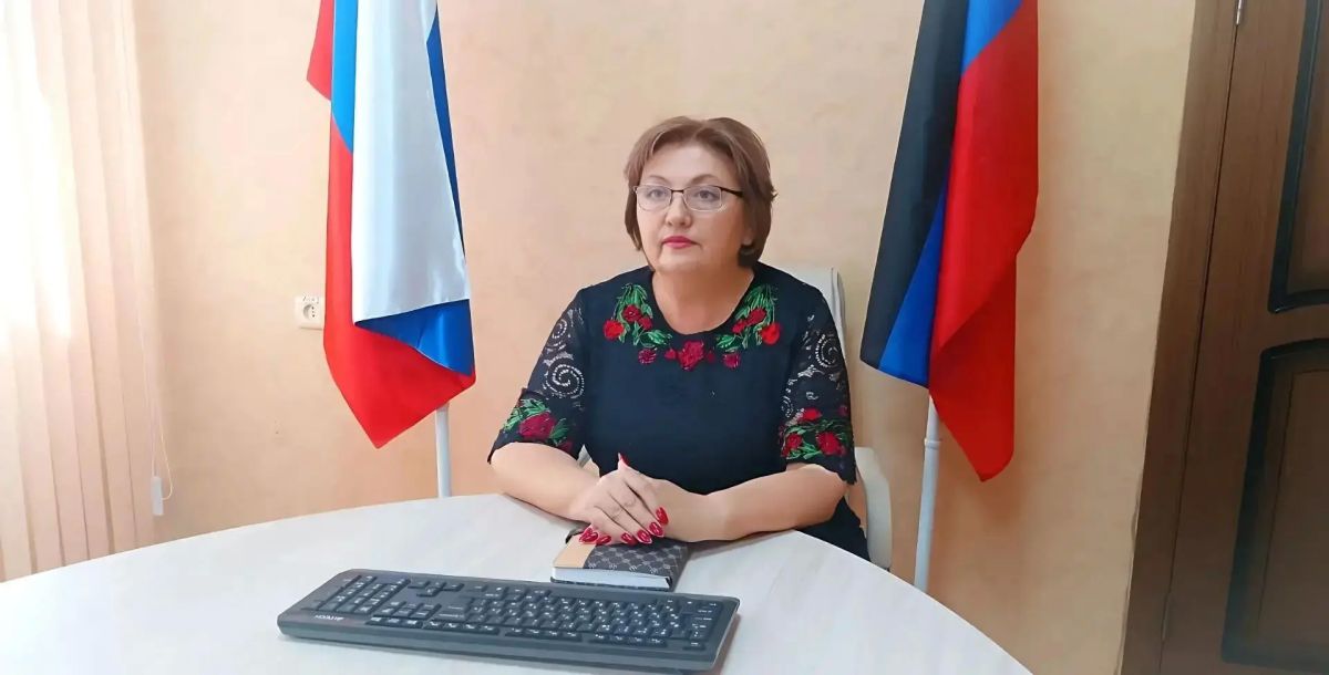 Состоялась встреча начальника Управления образования администрации городского округа Горловка с трудовым коллективом