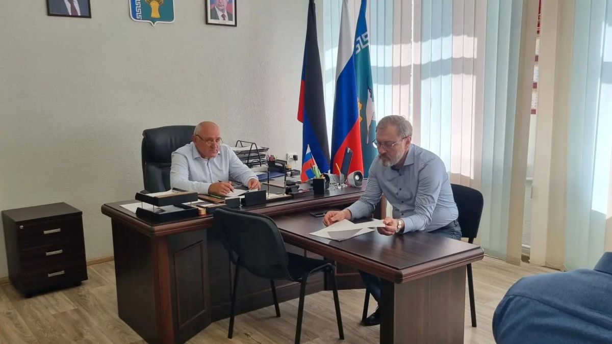 26 августа под председательством Ставрулова Михаила Валентиновича состоялось 60 заседание Мангушского муниципального совета