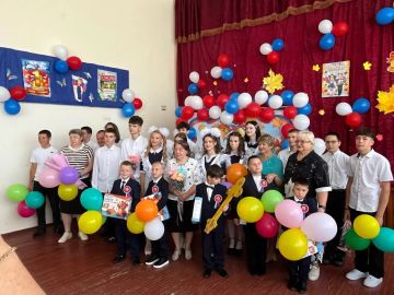 1 сентября в школах города прошли торжественные линейки, посвящённые Дню знаний