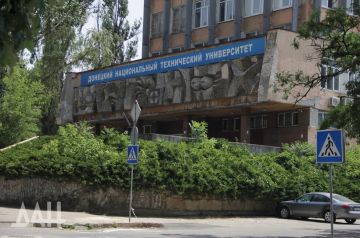 Отличники и добровольцы: студенты из ДНР стали стипендиатами главы «Калашникова»