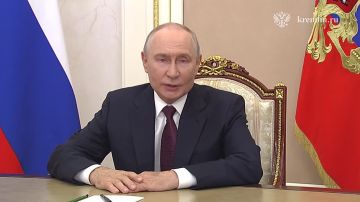 С Днём знаний!. «Искренне рад поздравить с Днём знаний всех школьников и студентов нашей необъятной страны, Ваших родителей, родных и близких, учителей, преподавателей и наставников
