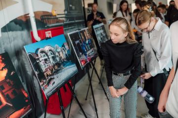 50 трагедий разных лет собрали в одной фотовыставке в Донецке