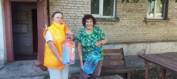 В Международный день благотворительности волонтёры Дебальцево вновь доказали: добро живёт рядом!
