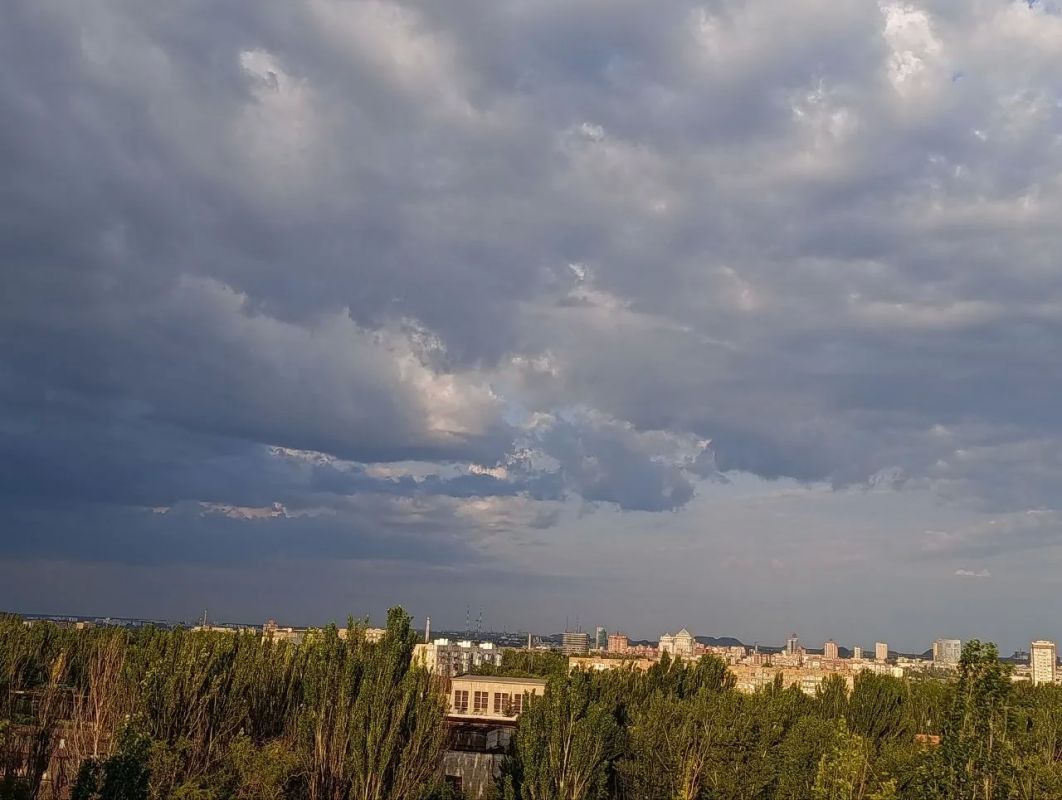 6 сентября в Донецке:. облачно с прояснениями, кратковременный дождь, утром и днём сильный дождь