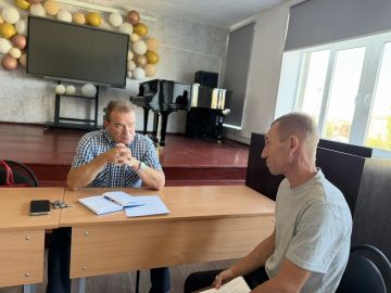 Денис Зубов: Сегодня, 07 сентября, глава муниципального образования городской округ Иловайск Александр Васильевич Кузнецов встретился с представителем Харцызского управления по газоснабжению и газификации «Донбассгаз»...