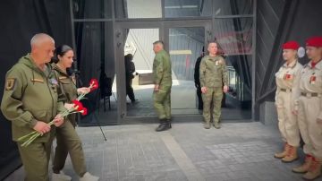�� ������. 8 �������� � ����, ����� ������ ���������� ����� �����