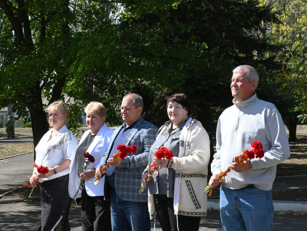 В Кировском почтили память тех, кто сражался за свободу Донбасса