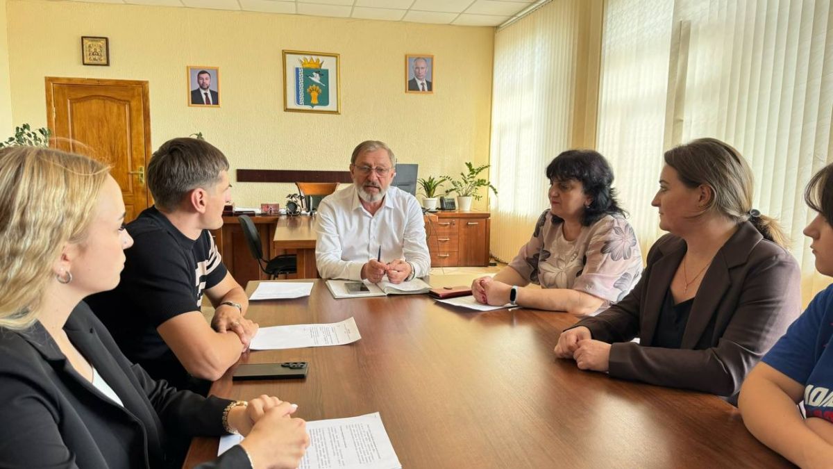 Глава округа провёл встречу с руководителями НКО