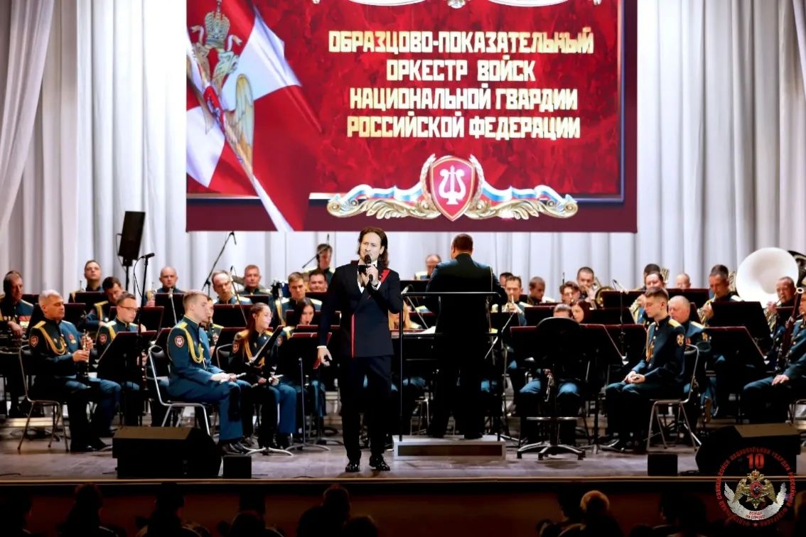 «Фанфары Тульского кремля»: Образцово-показательный оркестр Росгвардии выступил на X Всероссийском фестивале духовых оркестров в оружейной столице