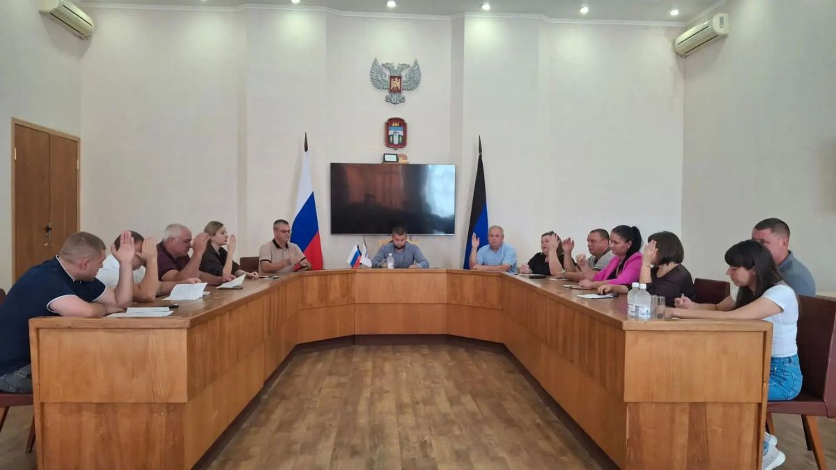 14.09.2026 года состоялось внеочередное заседание Тельмановского муниципального совета